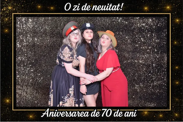 Cabina foto – Aniversarea de 70 de ani – poza 6