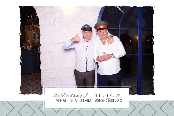 Cabina foto – Mihai & Victoria – poza 11